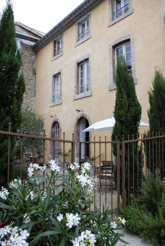 La Maison Vieille Maison d'Hôtes & Gîtes : Maisons d'hotes proche de Carcassonne
