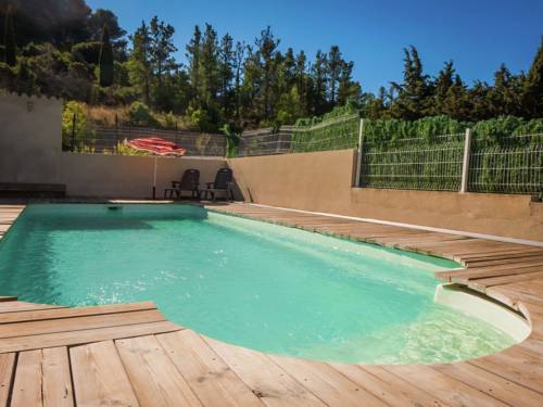 Stylish Villa in Fraiss des Corbi res with Swimming Pool : Villas proche de Quintillan