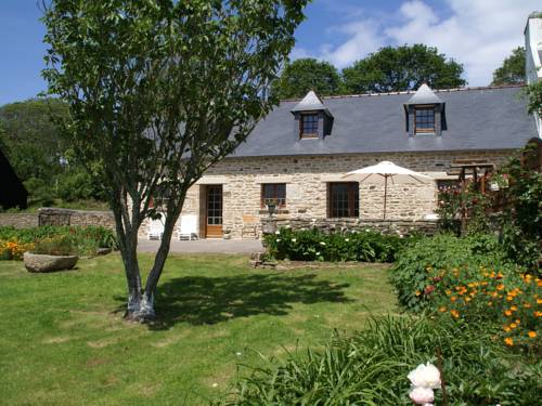 Rural holiday home near beach culture and recreation in the tip of Brittany : Maisons de vacances proche de Plouhinec