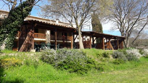 Le Mas De Roux : Maisons de vacances proche de Brouzet-lès-Quissac