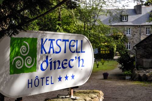 Hôtel Kastell Dinec'h : Hotels proche de Troguéry