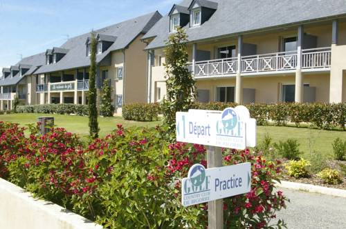 Le Domaine du Golf Country Club de Bigorre : Complexes hoteliers proche de Pouzac