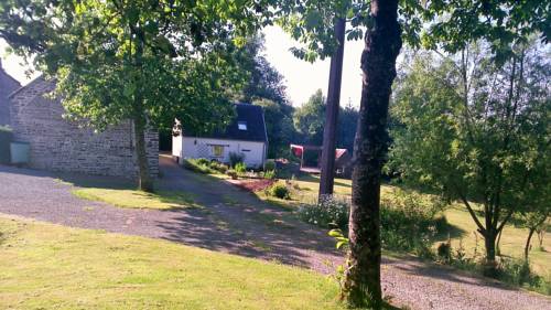 La Petite Maison : Sejours a la campagne proche de Lonlay-l'Abbaye