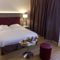 Hotels Logis Hotel Les Tuileries : photos des chambres
