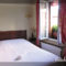Hotels Logis Le Relais Champenois : photos des chambres