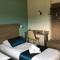 Hotels Brit Hotel Salon de Provence : photos des chambres