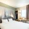Hotels B&B Hotel EVRY LISSES 1 : photos des chambres