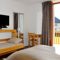 Hotels Hotel du Soleil : photos des chambres