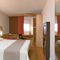 Hotels ibis Aubenas : photos des chambres
