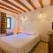 Hotels AUBERGE DE LA MORENO : photos des chambres