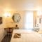 Hotels greet Hotel Beaune : photos des chambres