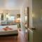 Hotels IBIS Budget Aix en Provence Est Le Canet : photos des chambres