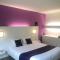Hotels Latitude Ouest Hotel Restaurant & Spa : photos des chambres