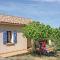 Maisons de vacances Beautiful home in La Beaume with 2 Bedrooms and WiFi : photos des chambres