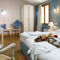Hotels Les Flots Bleus : photos des chambres
