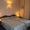 Hotels Hotel de Flandre : photos des chambres