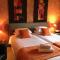 Hotels Logis Les Glycines : photos des chambres