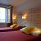 Hotels Hotel Restaurant Panoramique Cesar : photos des chambres