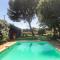 Maisons de vacances Nice Home In Caux With 4 Bedrooms, Private Swimming Pool And Outdoor Swimming Pool : photos des chambres