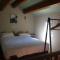 Maisons de vacances Castel Mireio Gites : photos des chambres