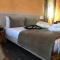 Hotels Hotel Bien-Etre Aux Cypres de Marquay : photos des chambres