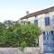 Maisons de vacances Authentic renovated country house with private heated pool : photos des chambres