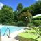 Villas Gorgeous Villa in St Julien De Lampon with Private Pool Centre Nearby : photos des chambres