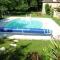 Maisons de vacances Maison d'une chambre avec piscine privee jardin amenage et wifi a Sainte Alvere : photos des chambres