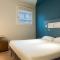 Hotels Ibis Budget Bourgoin Jallieu Centre : photos des chambres