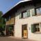 Maisons de vacances Remote Holiday Home in Harreberg with Terrace : photos des chambres