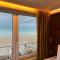 Hotels Hotel Merveilleux Cote Mer : photos des chambres