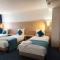Hotels Hotel du Golf Coignieres : photos des chambres