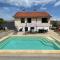 Maisons de vacances Le Clos Saint Vincent maison avec piscine : photos des chambres