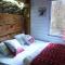Maisons de vacances Gite La Source sauna jardin wi-fi : photos des chambres