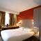Hotels The Originals Boutique, Hotel Marytel, Montbrison (Inter-Hotel) : photos des chambres