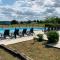 Maisons de vacances Magnifique villa de charme avec piscine : photos des chambres