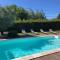 Villas Magnifique Villa avec piscine : photos des chambres
