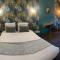 Hotels Logis Hotel La Chatellenie : photos des chambres