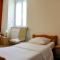 Hotels HOTEL RESTAURANT COLLIN : photos des chambres
