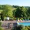 Maisons de vacances Maison de 2 chambres avec piscine partagee jardin amenage et wifi a Puy l'Eveque : photos des chambres