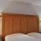 Hotels Kyriad Chantilly Nord ST Maximin Creil : photos des chambres