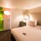 Hotels Campanile Montesson - Le Vesinet : photos des chambres