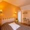 Hotels Logis Auberge du Fel : photos des chambres