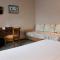 Hotels Hostellerie Saint Florent : photos des chambres