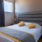 Appart'hotels Lagrange Vacances Les Patios Eugenie : photos des chambres