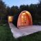 Tentes de luxe Charmant POD en bois pres d'un plan d'eau : photos des chambres