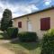 Maisons de vacances Spacious holiday home in Les Forges with garden : photos des chambres