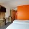 Hotels Hotel Ibis styles Lisieux ex Mercure : photos des chambres