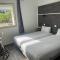 Hotels Hotel Arc-En-Ciel - Entierement Renove : photos des chambres