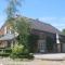 Maisons de vacances Alluring Cottage in Englancourt with Fenced Garden : photos des chambres